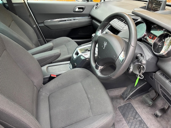 Used Peugeot 5008 2015 for sale - 76314871: Photo 11
