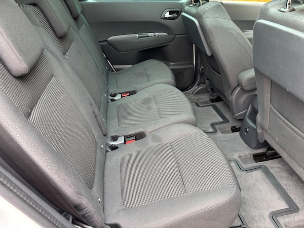 Used Peugeot 5008 2015 for sale - 76314871: Photo 16