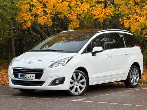 Used Peugeot 5008 2015 for sale - 76314871: Photo 2