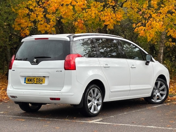 Used Peugeot 5008 2015 for sale - 76314871: Photo 5