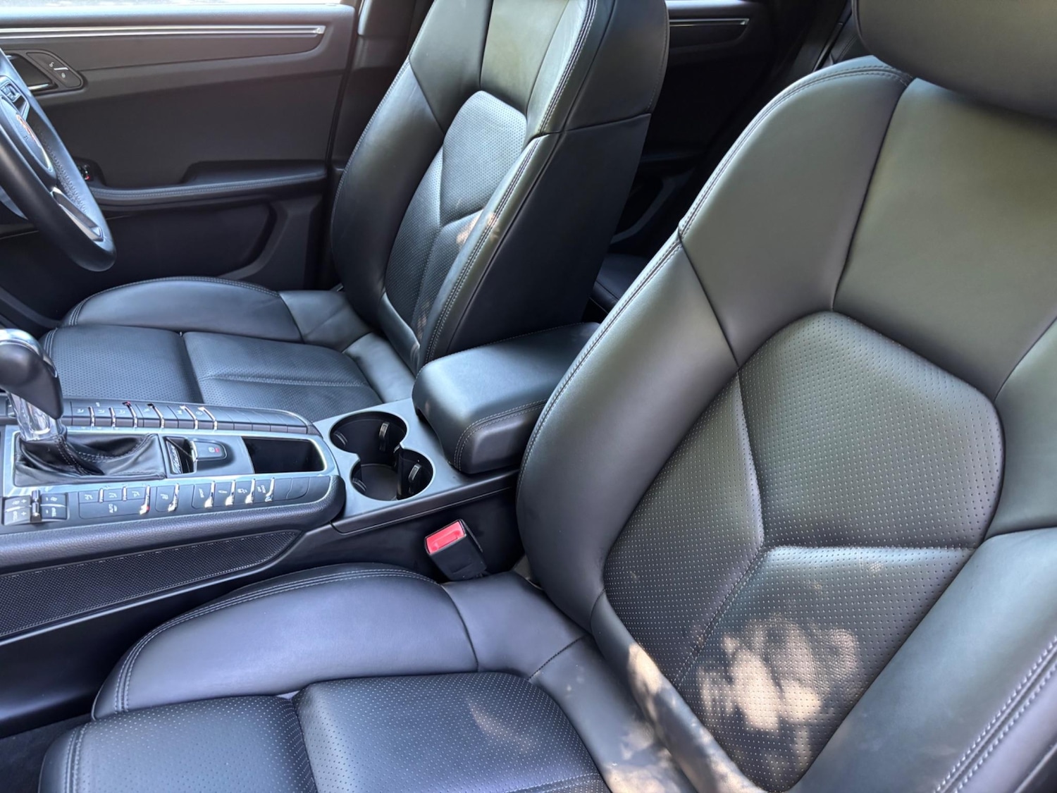 Used Porsche Macan 2019 for sale - 76531624: Photo 10