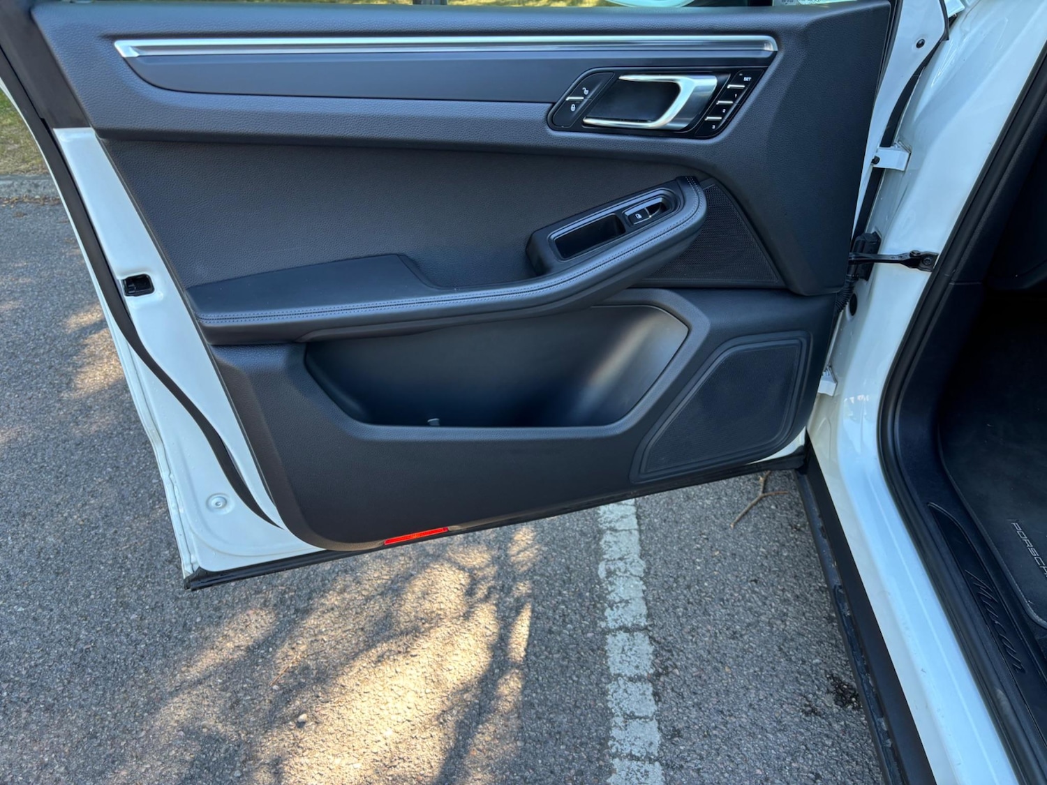 Used Porsche Macan 2019 for sale - 76531624: Photo 27