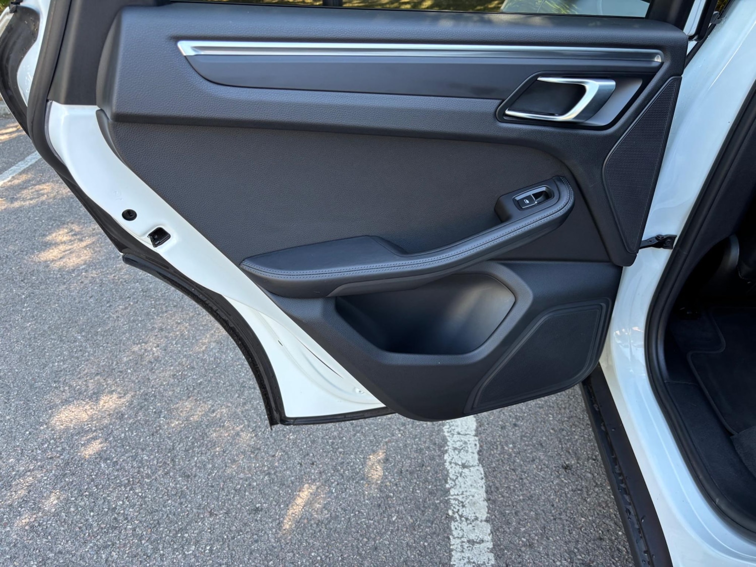 Used Porsche Macan 2019 for sale - 76531624: Photo 28