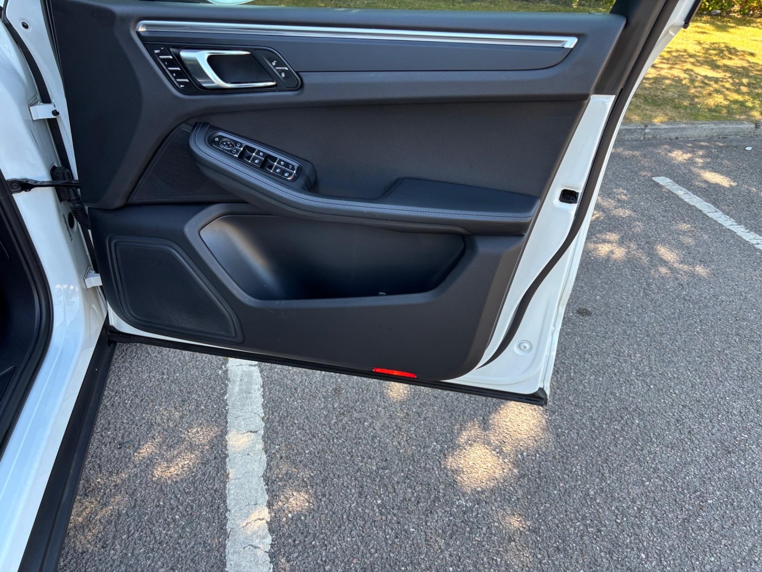 Used Porsche Macan 2019 for sale - 76531624: Photo 37