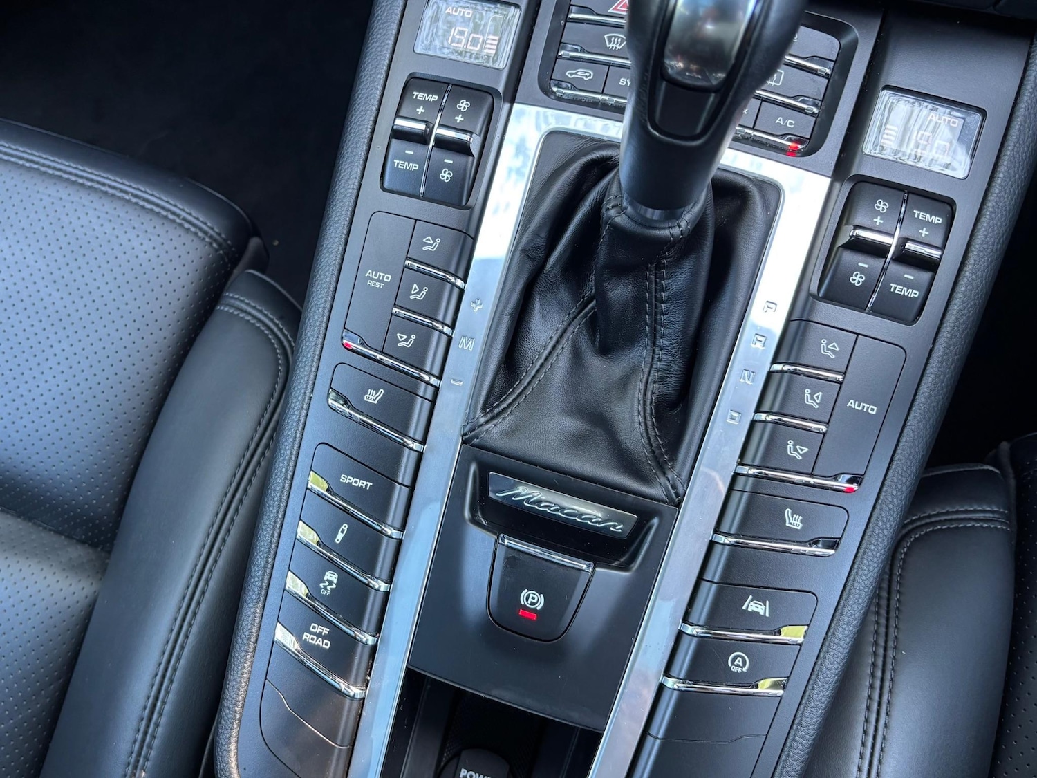 Used Porsche Macan 2019 for sale - 76531624: Photo 52