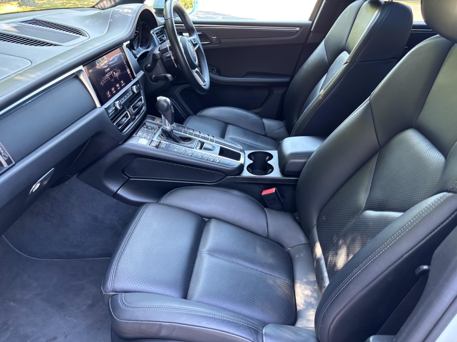 Used Porsche Macan 2019 for sale - 76531624: Photo 8