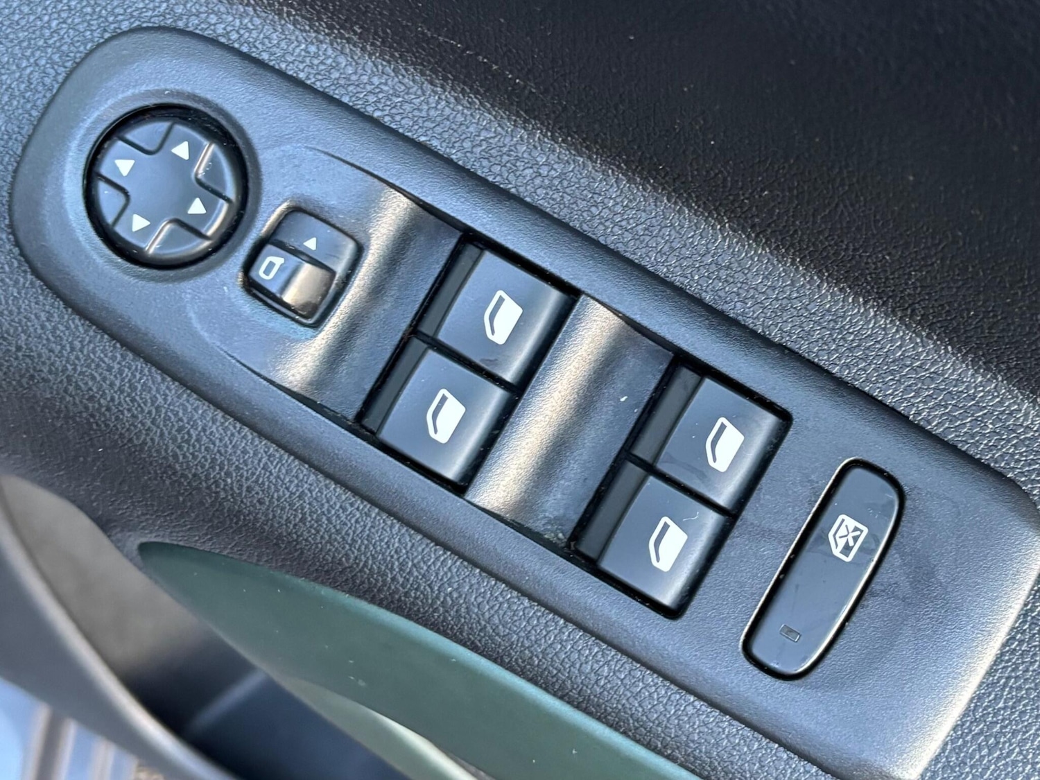 Used Citroen Berlingo for sale - 77426186: Photo 37