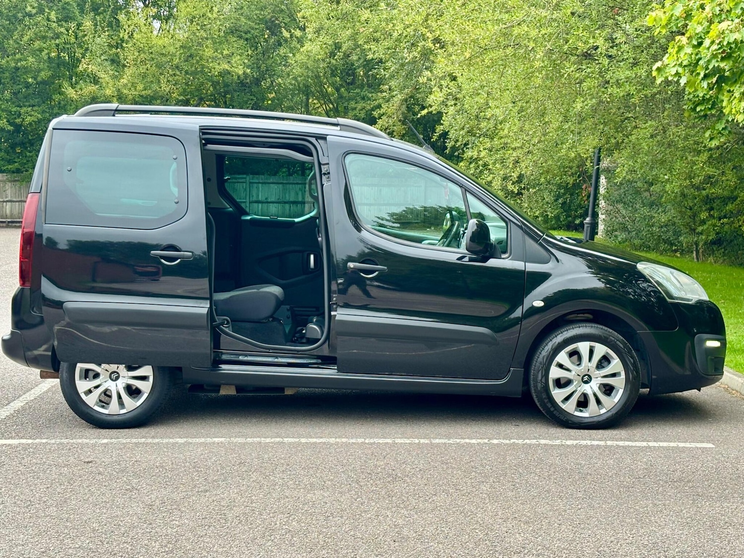 Used Citroen Berlingo Multispace 2017 for sale - 76531621: Photo 16