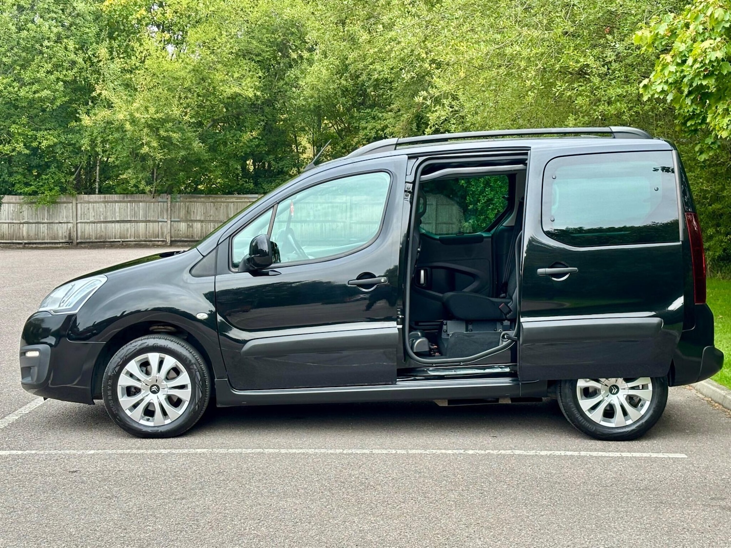 Used Citroen Berlingo Multispace 2017 for sale - 76531621: Photo 27