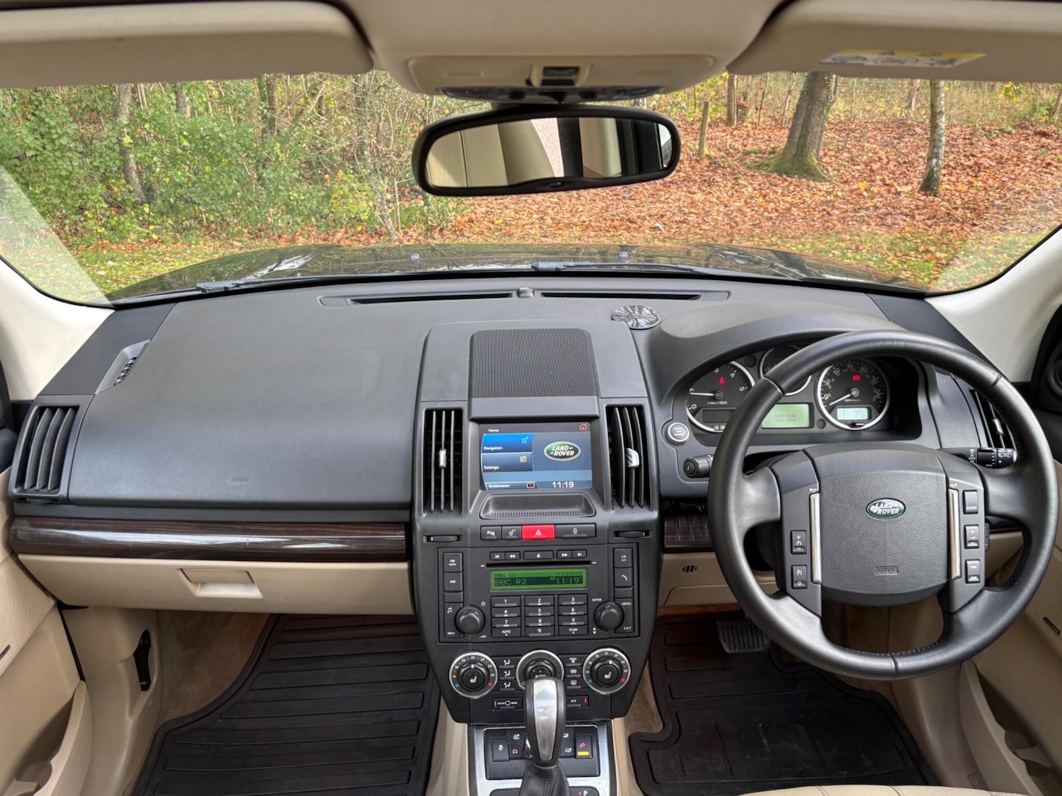 Used Land Rover Freelander 2011 for sale - 76989997: Photo 3