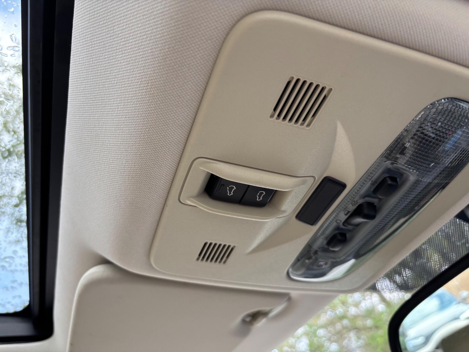 Used Land Rover Freelander 2011 for sale - 76989997: Photo 56