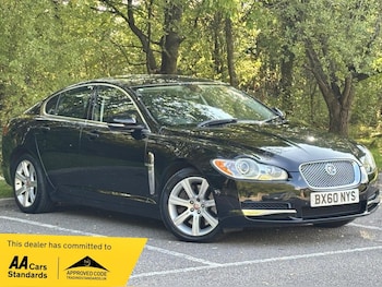 2010 (60) - 3.0d V6 Luxury Auto Euro 5 4dr