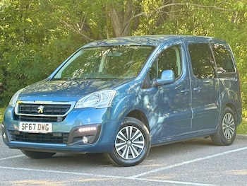 Used Peugeot Partner Tepee 2017 for sale - 75857323: Photo