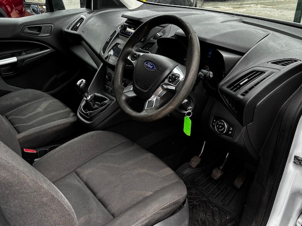 Used Ford Grand Tourneo Connect 2015 for sale - 76318133: Photo 13