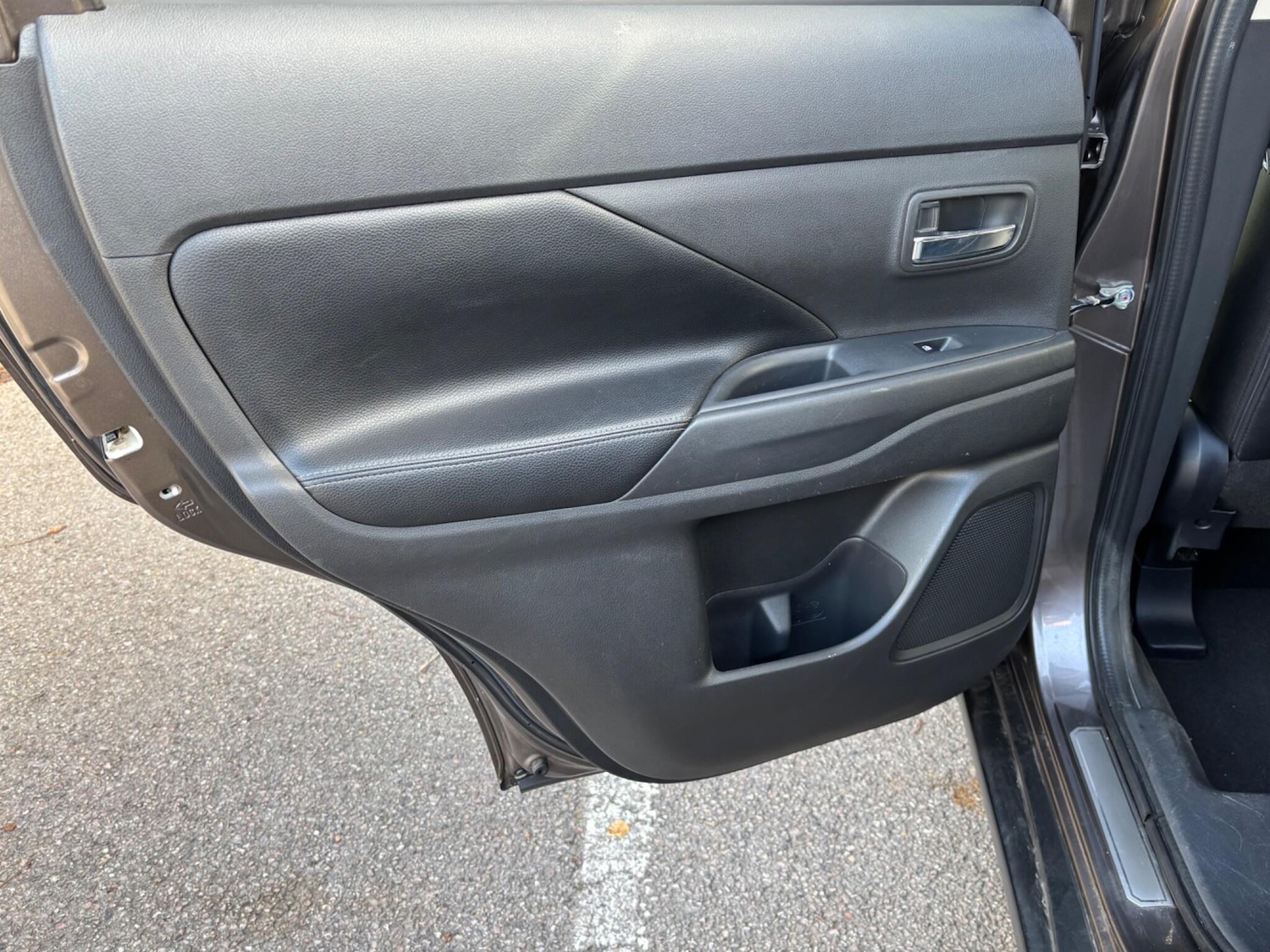 Used Mitsubishi Outlander 2017 for sale - 76531622: Photo 30