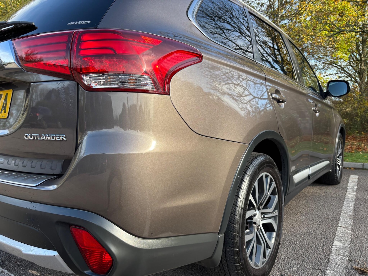 Used Mitsubishi Outlander 2017 for sale - 76531622: Photo 40