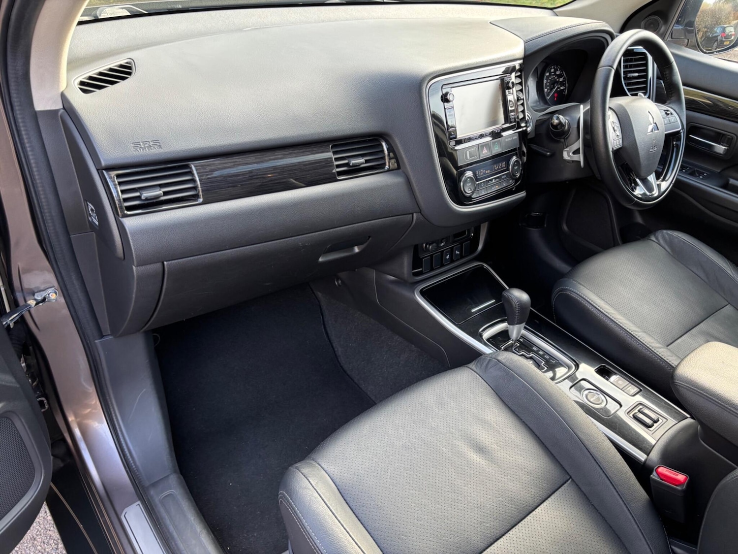 Used Mitsubishi Outlander 2017 for sale - 76531622: Photo 7