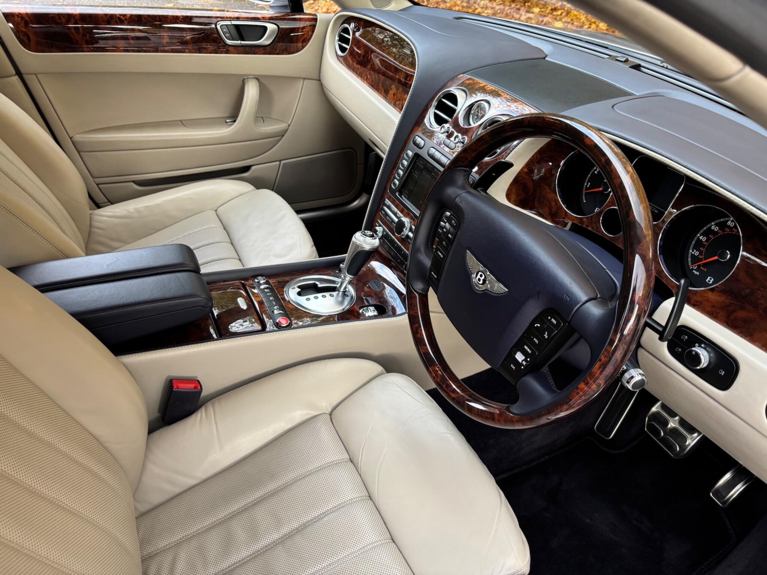 Used Bentley Continental 2006 for sale - 76337299: Photo 12