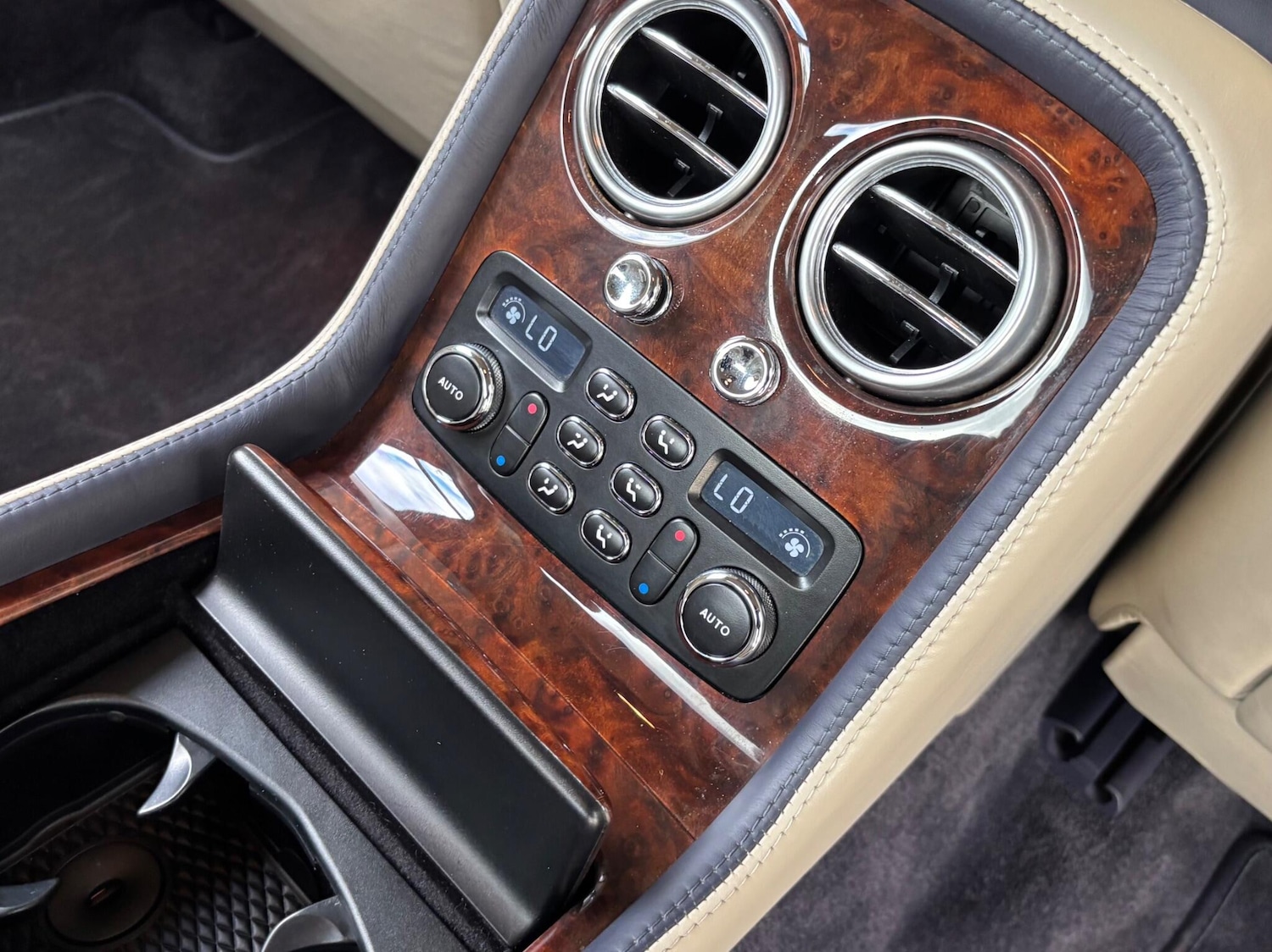 Used Bentley Continental 2006 for sale - 76337299: Photo 18