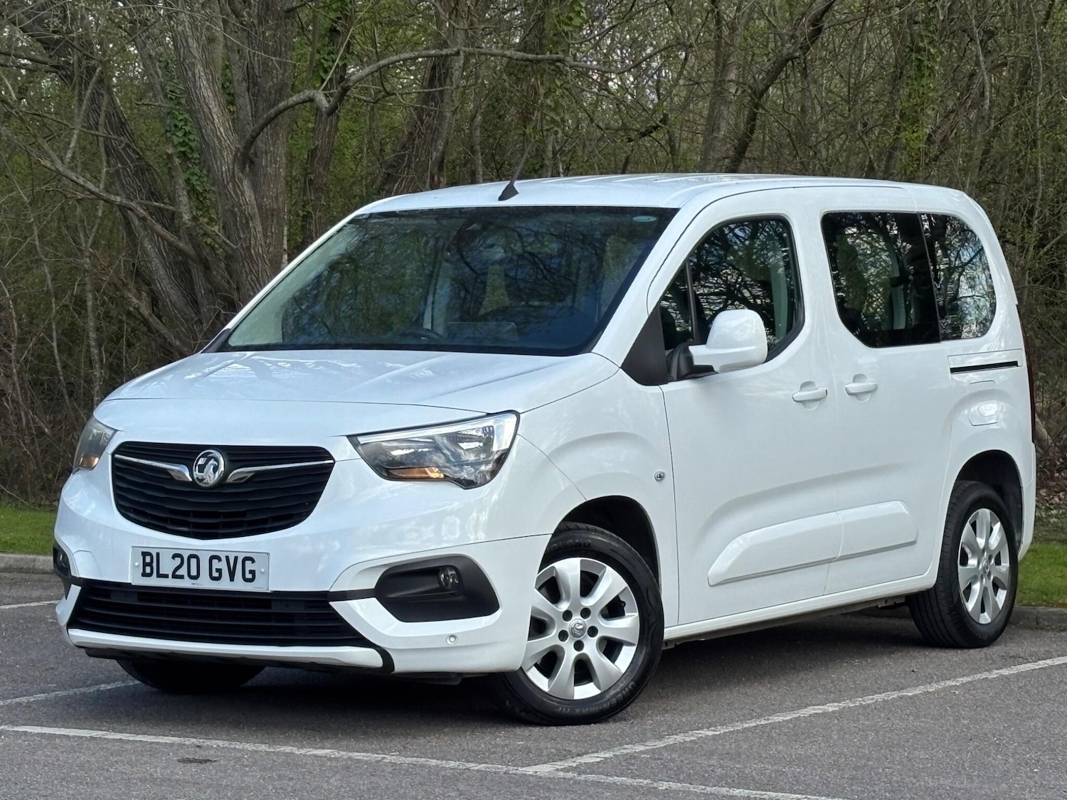 Used Vauxhall Combo Life 2020 for sale - 78062785: Photo 2