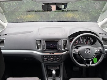 Used Volkswagen Sharan 2017 for sale - 77290966: Photo