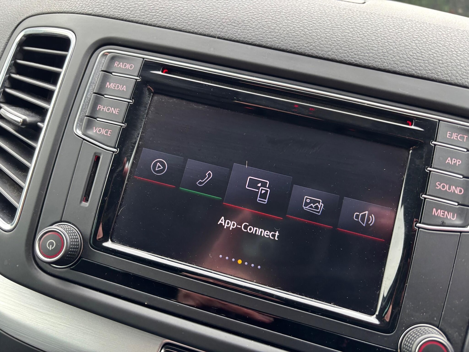 Used Volkswagen Sharan 2017 for sale - 77290966: Photo 44