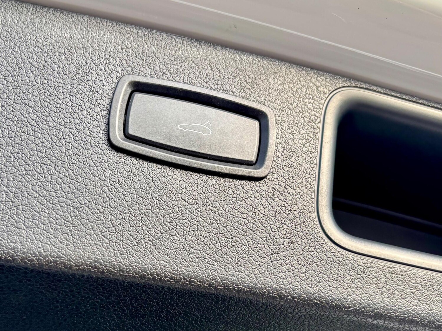 Used Porsche Macan for sale - 77752947: Photo 35