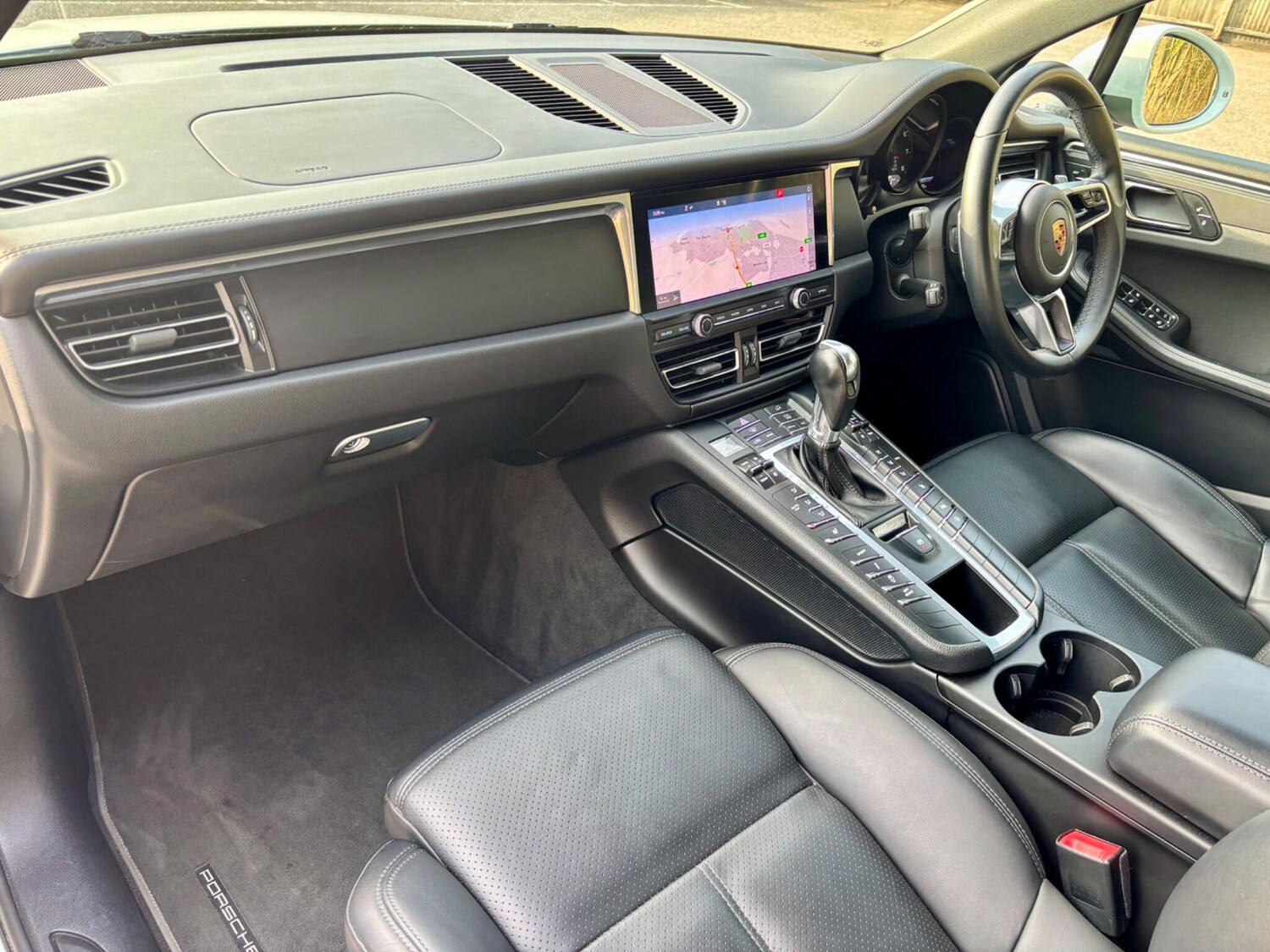 Used Porsche Macan for sale - 77752947: Photo 6