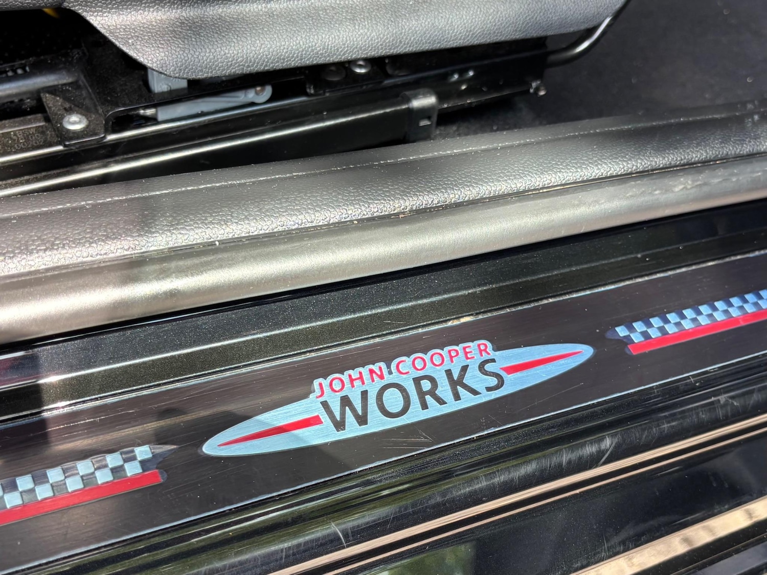 Used MINI Convertible 2023 for sale - 76531629: Photo 40