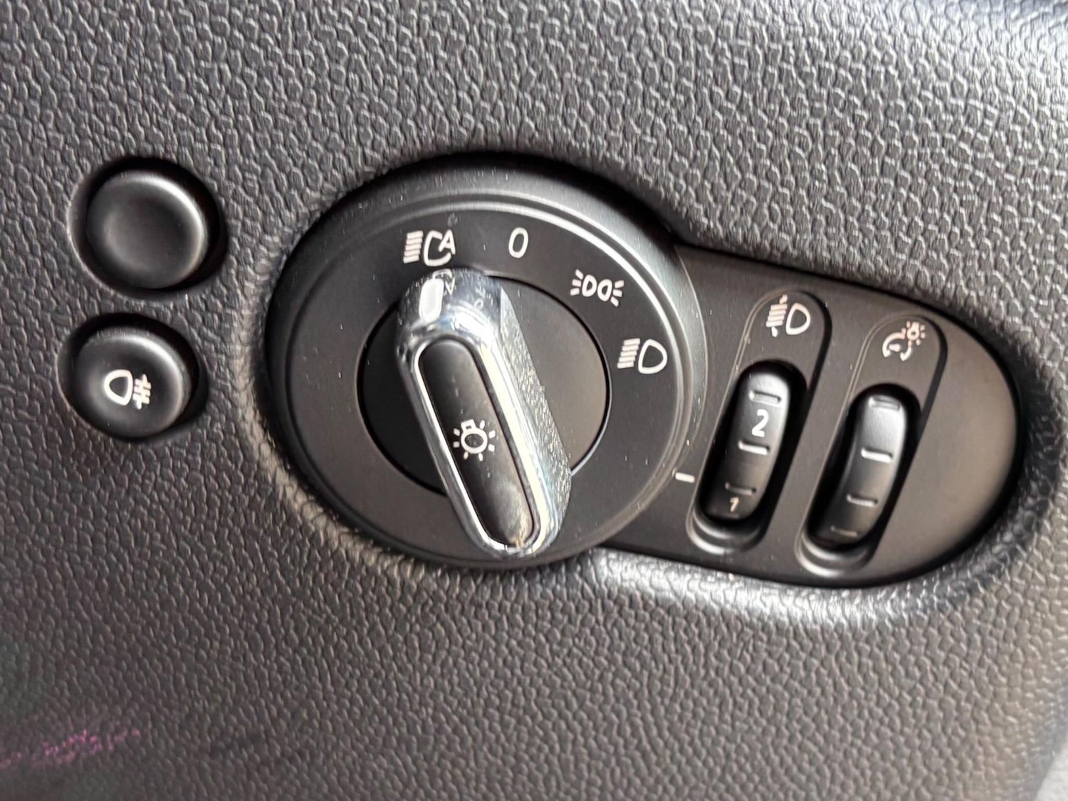 Used MINI Convertible 2023 for sale - 76531629: Photo 57