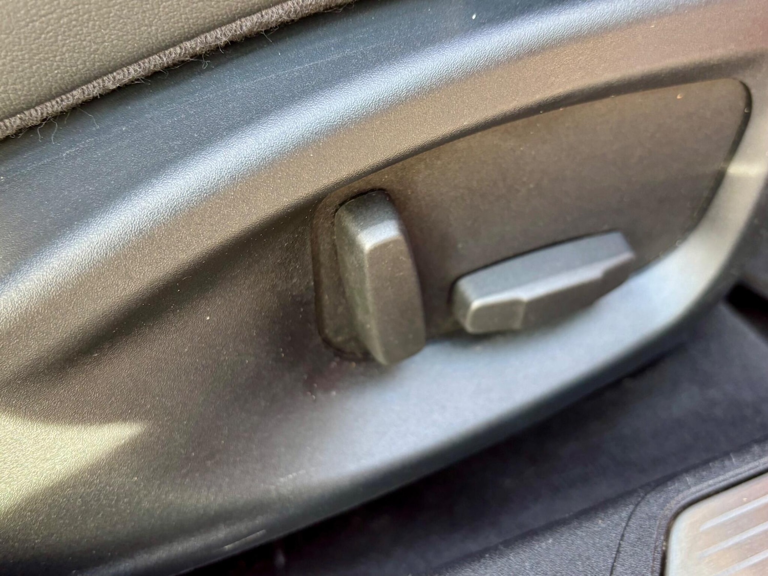 Used Jaguar XE 2017 for sale - 77559659: Photo 10