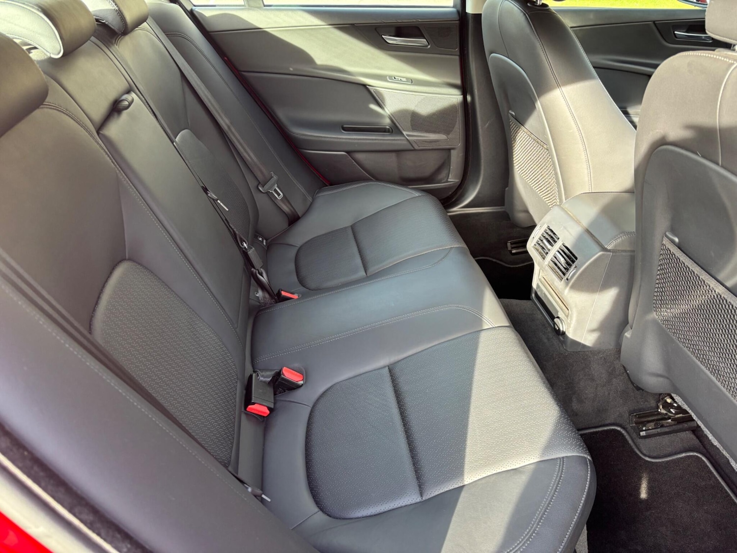 Used Jaguar XE 2017 for sale - 77559659: Photo 15