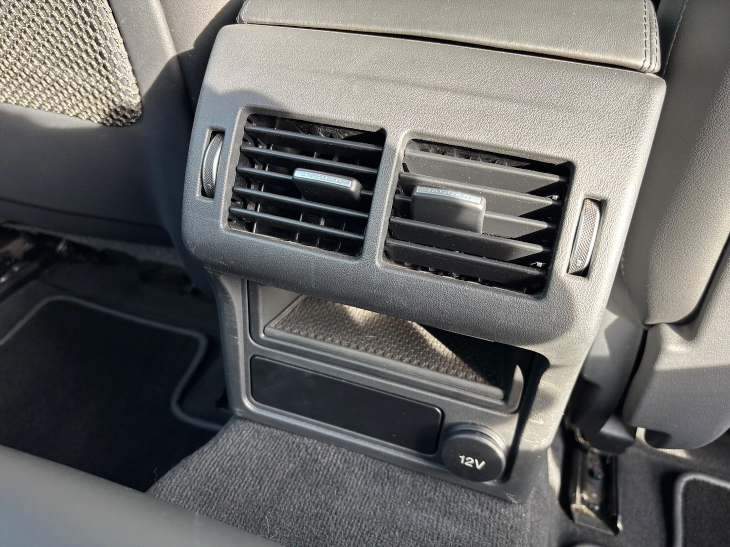 Used Jaguar XE 2017 for sale - 77559659: Photo 16