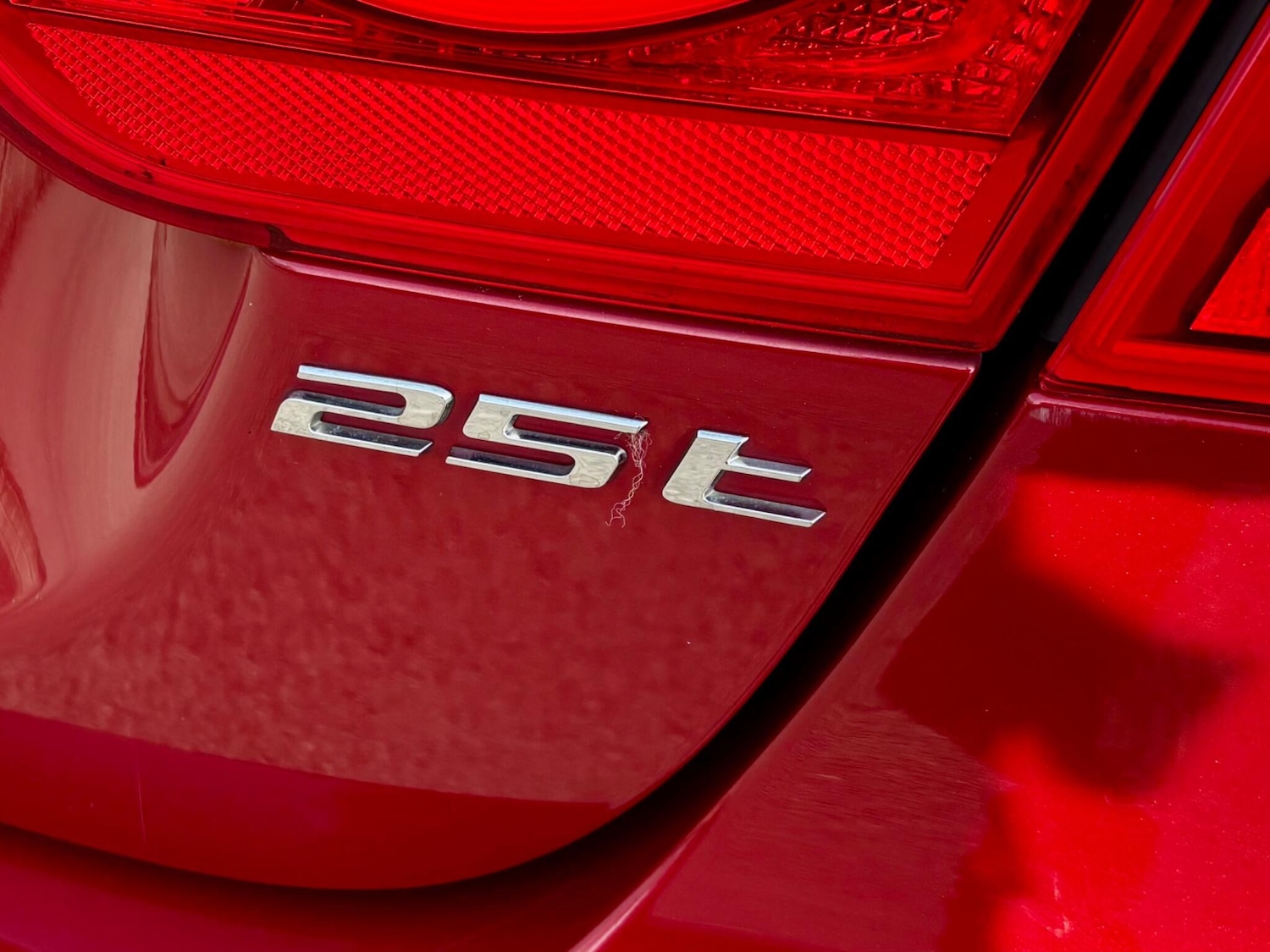 Used Jaguar XE 2017 for sale - 77559659: Photo 34