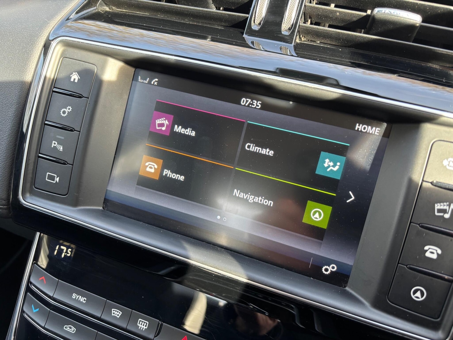 Used Jaguar XE 2017 for sale - 77559659: Photo 43