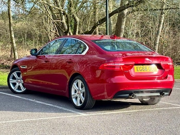Used Jaguar XE 2017 for sale - 77559659: Photo