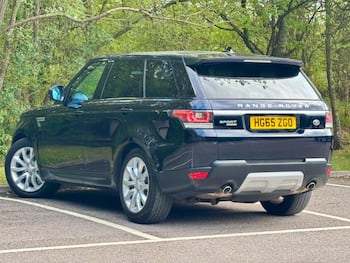 Used Land Rover Range Rover Sport 2015 for sale - 79847289: Photo