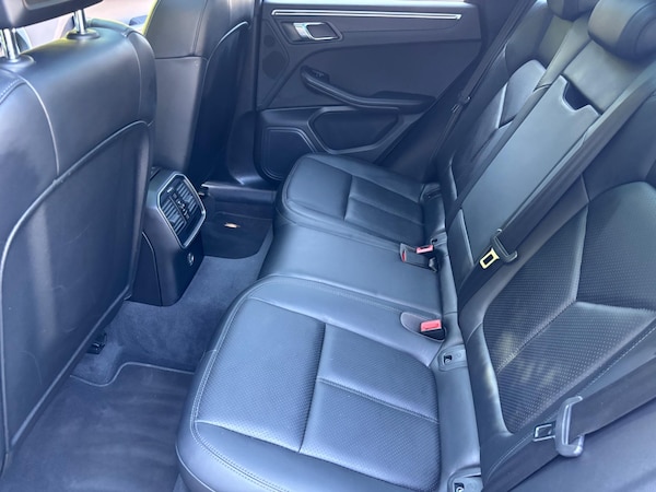 Used Porsche Macan 2019 for sale - 75233090: Photo 11