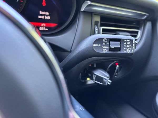 Used Porsche Macan 2019 for sale - 75233090: Photo 40