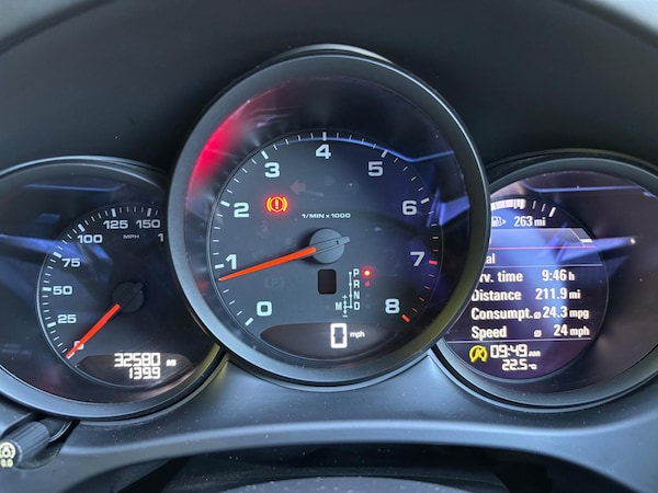 Used Porsche Macan 2019 for sale - 75233090: Photo 41