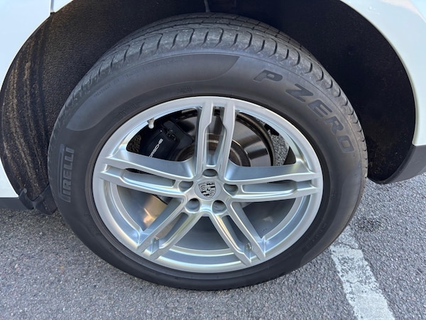 Used Porsche Macan 2019 for sale - 75233090: Photo 53