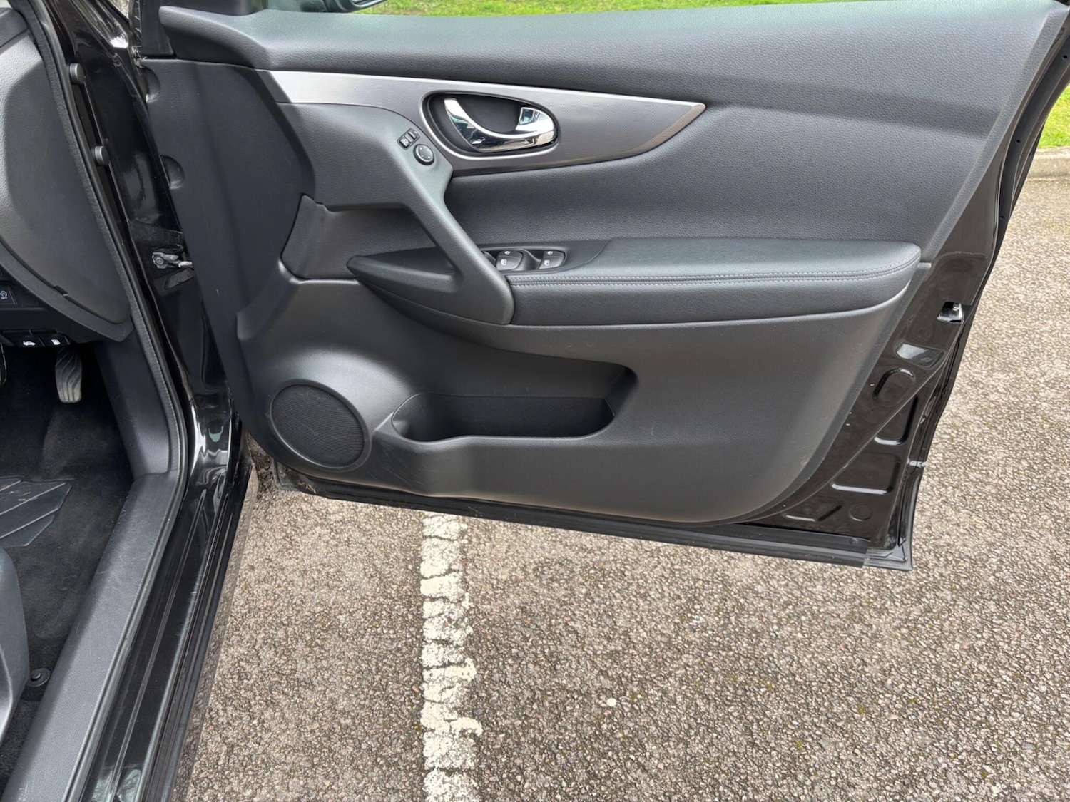 Used Nissan Qashqai for sale - 77925203: Photo 35