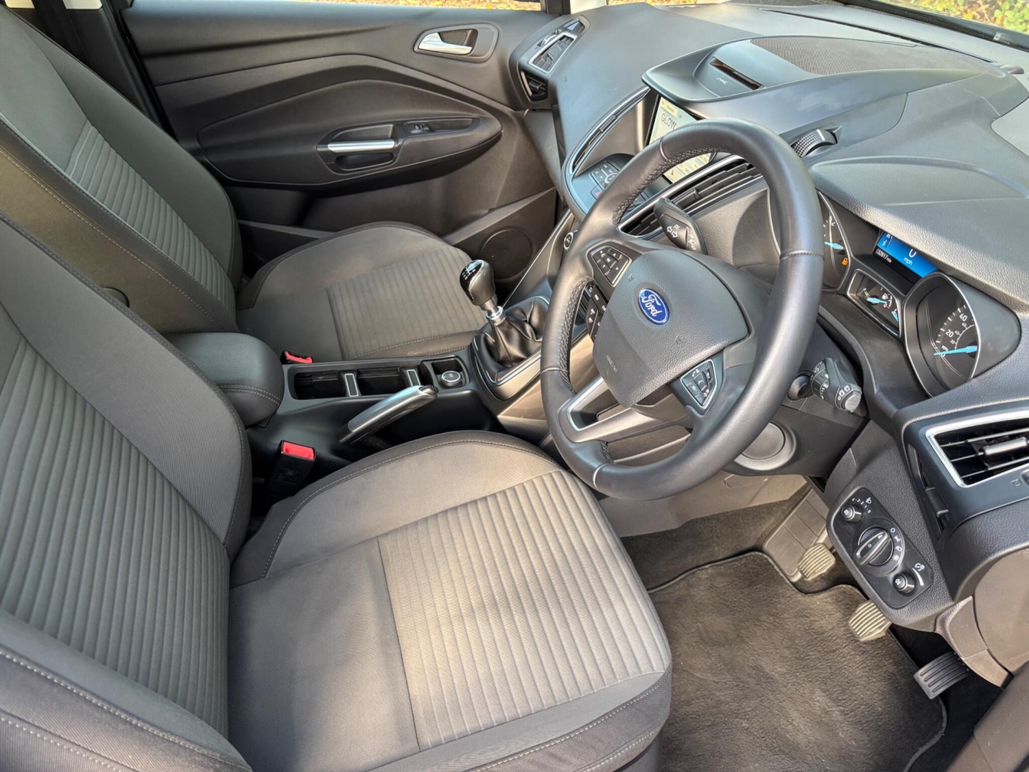 Used Ford Grand C-Max 2018 for sale - 76608463: Photo 10