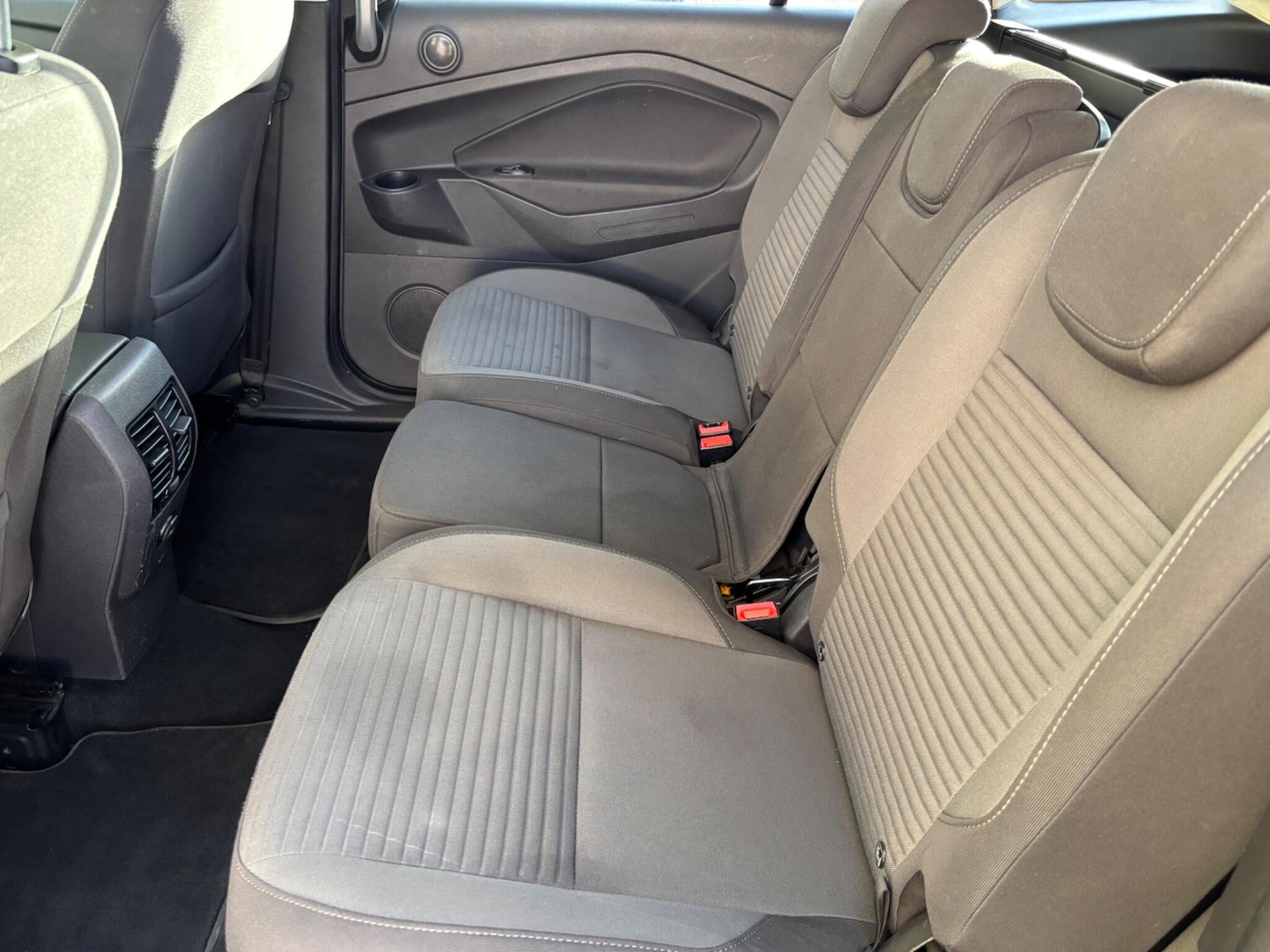 Used Ford Grand C-Max 2018 for sale - 76608463: Photo 11