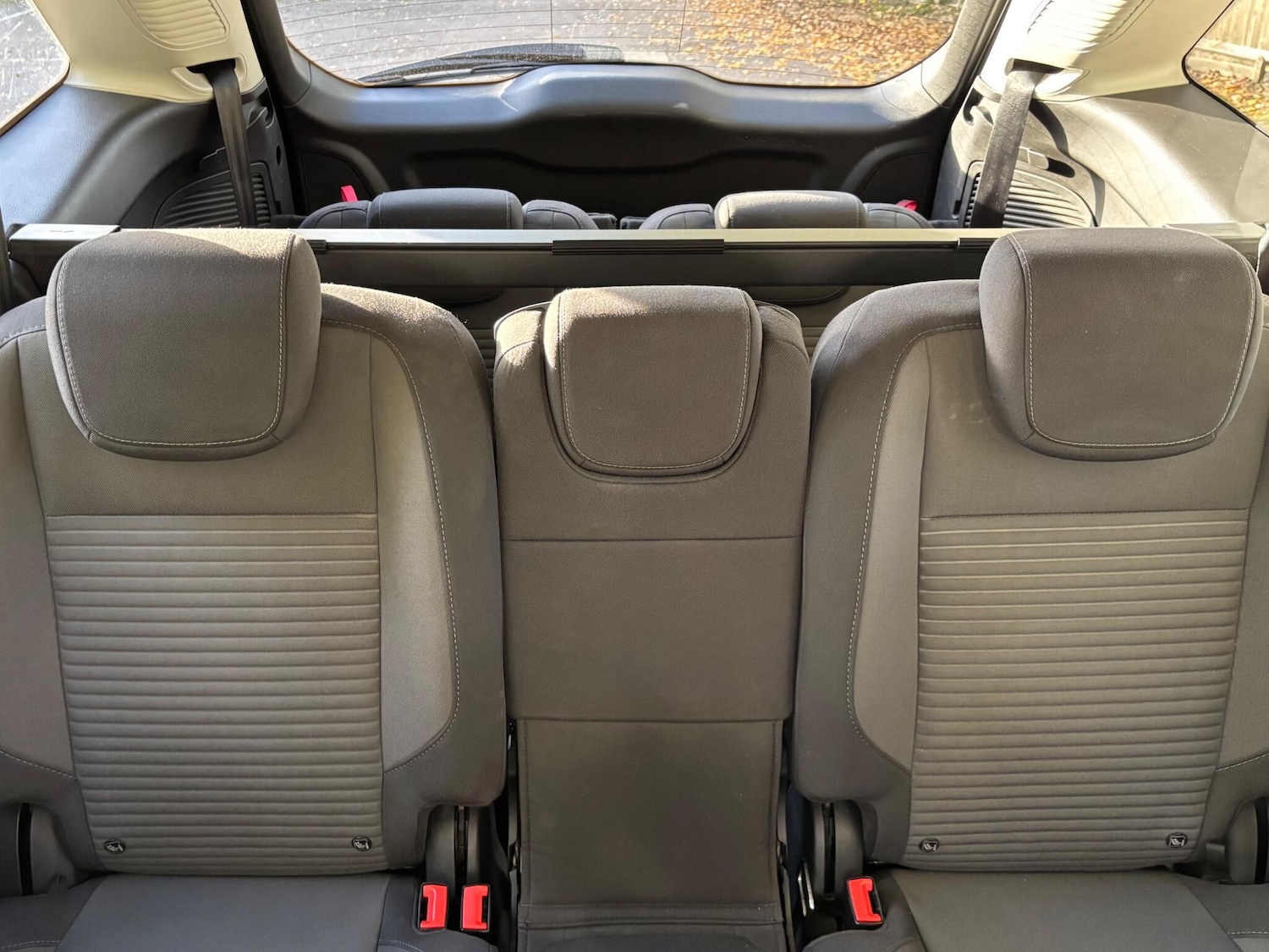 Used Ford Grand C-Max 2018 for sale - 76608463: Photo 12