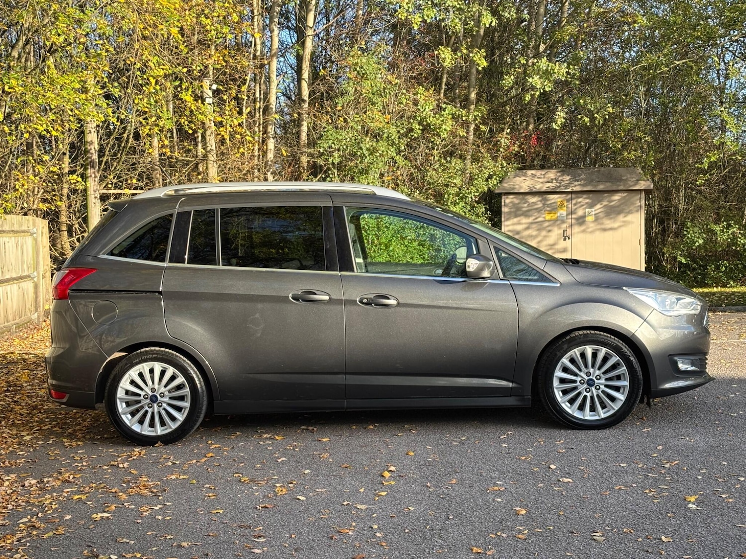Used Ford Grand C-Max 2018 for sale - 76608463: Photo 16