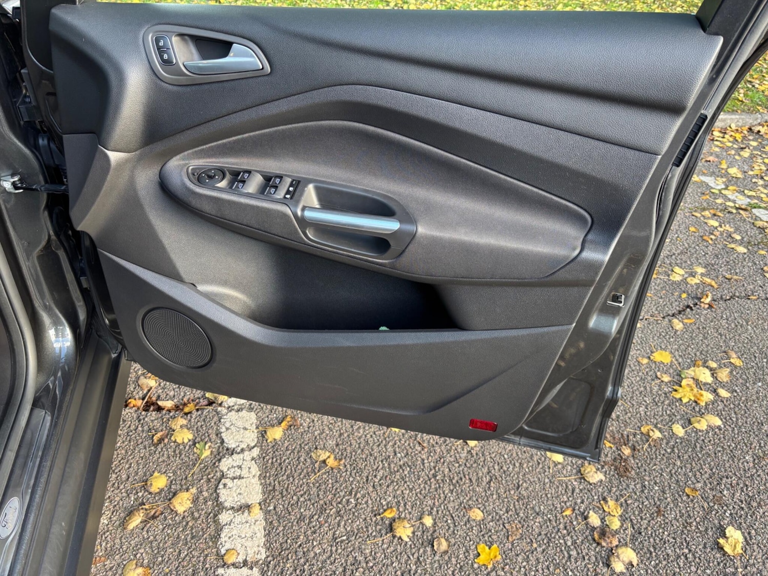 Used Ford Grand C-Max 2018 for sale - 76608463: Photo 38