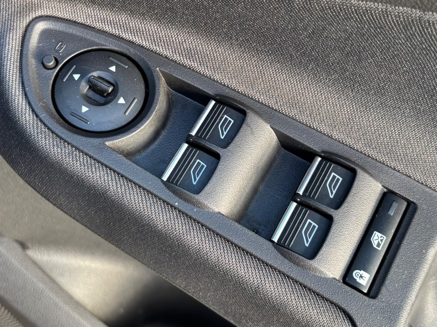 Used Ford Grand C-Max 2018 for sale - 76608463: Photo 39