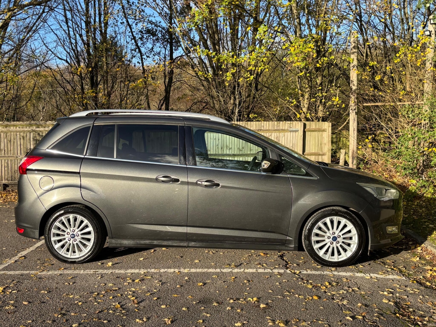 Used Ford Grand C-Max 2018 for sale - 76608463: Photo 42