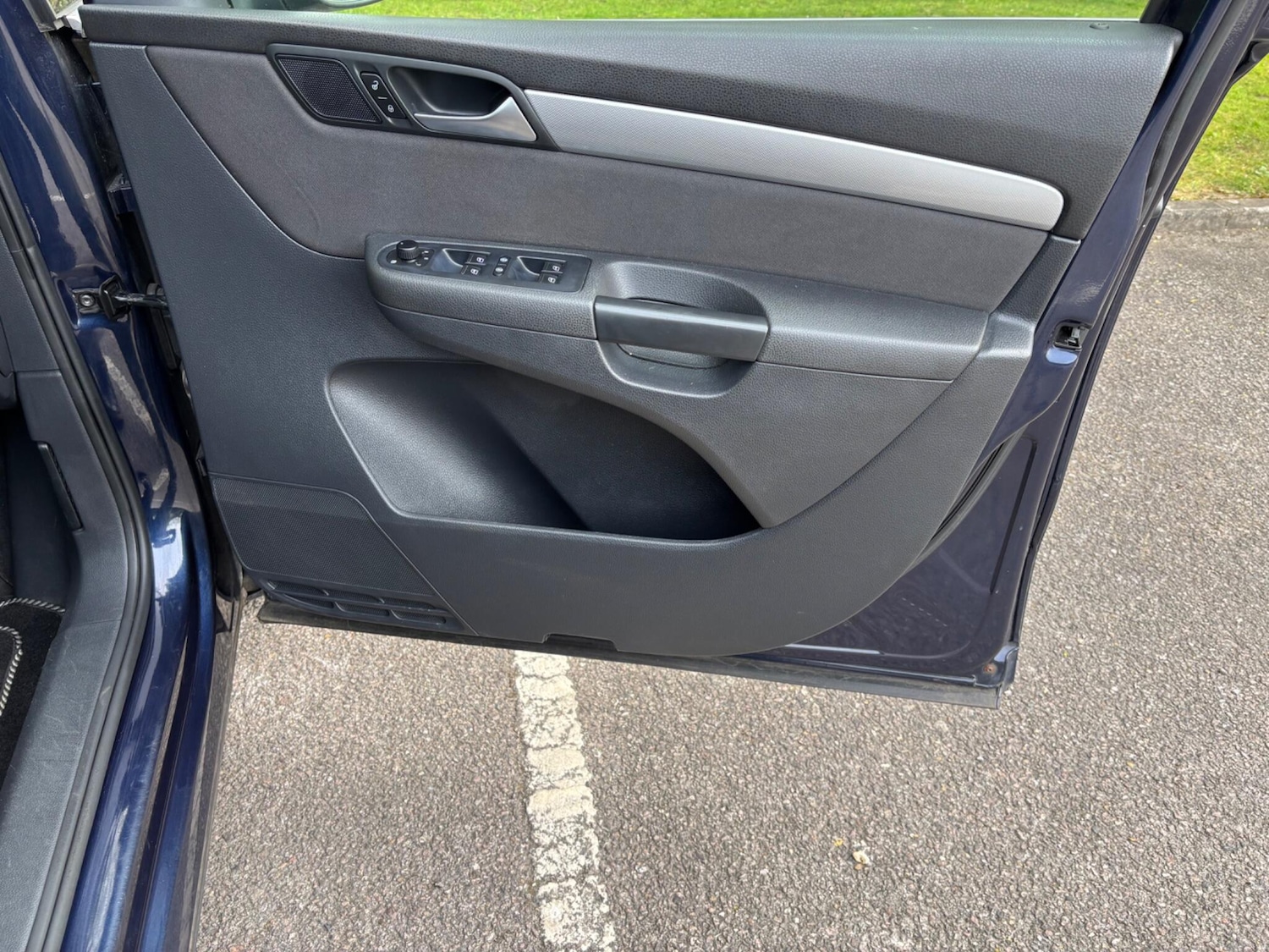 Used Volkswagen Sharan for sale - 78204939: Photo 37